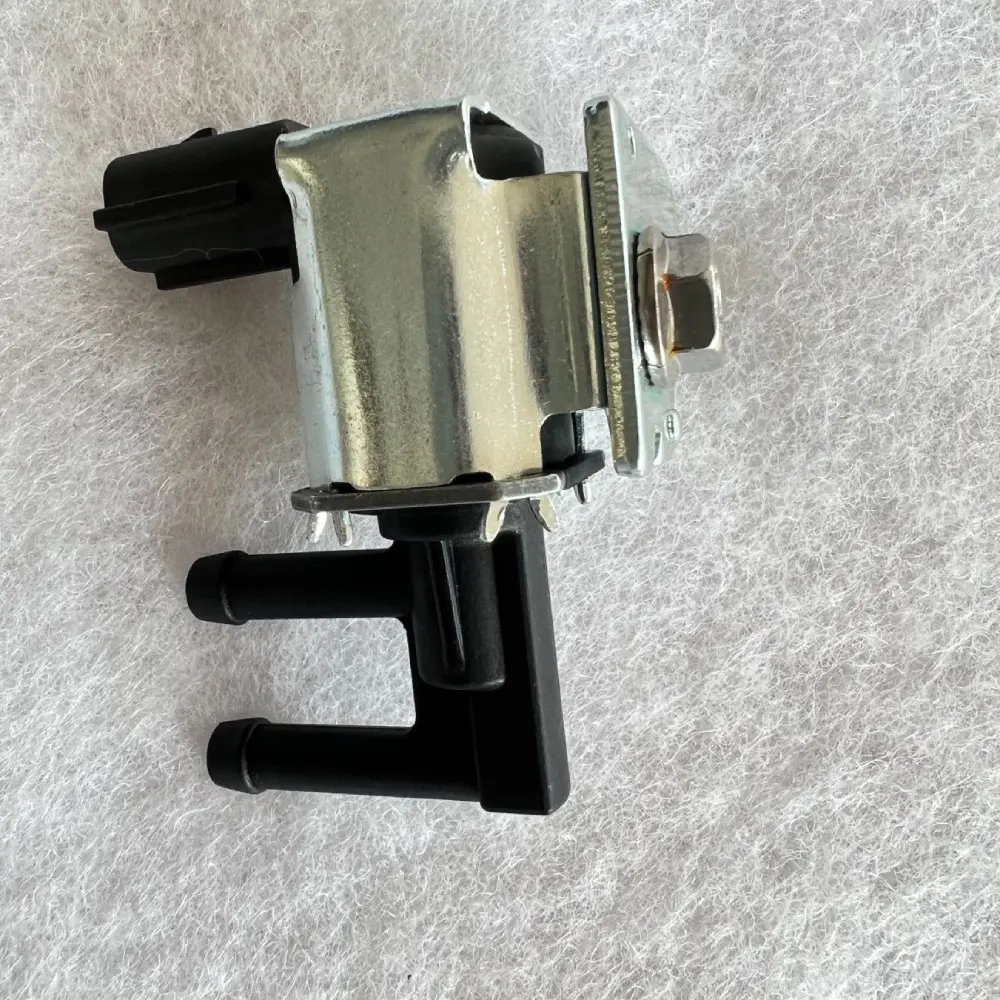 16102AA300 Vapor Canister Purge Valve for Impreza